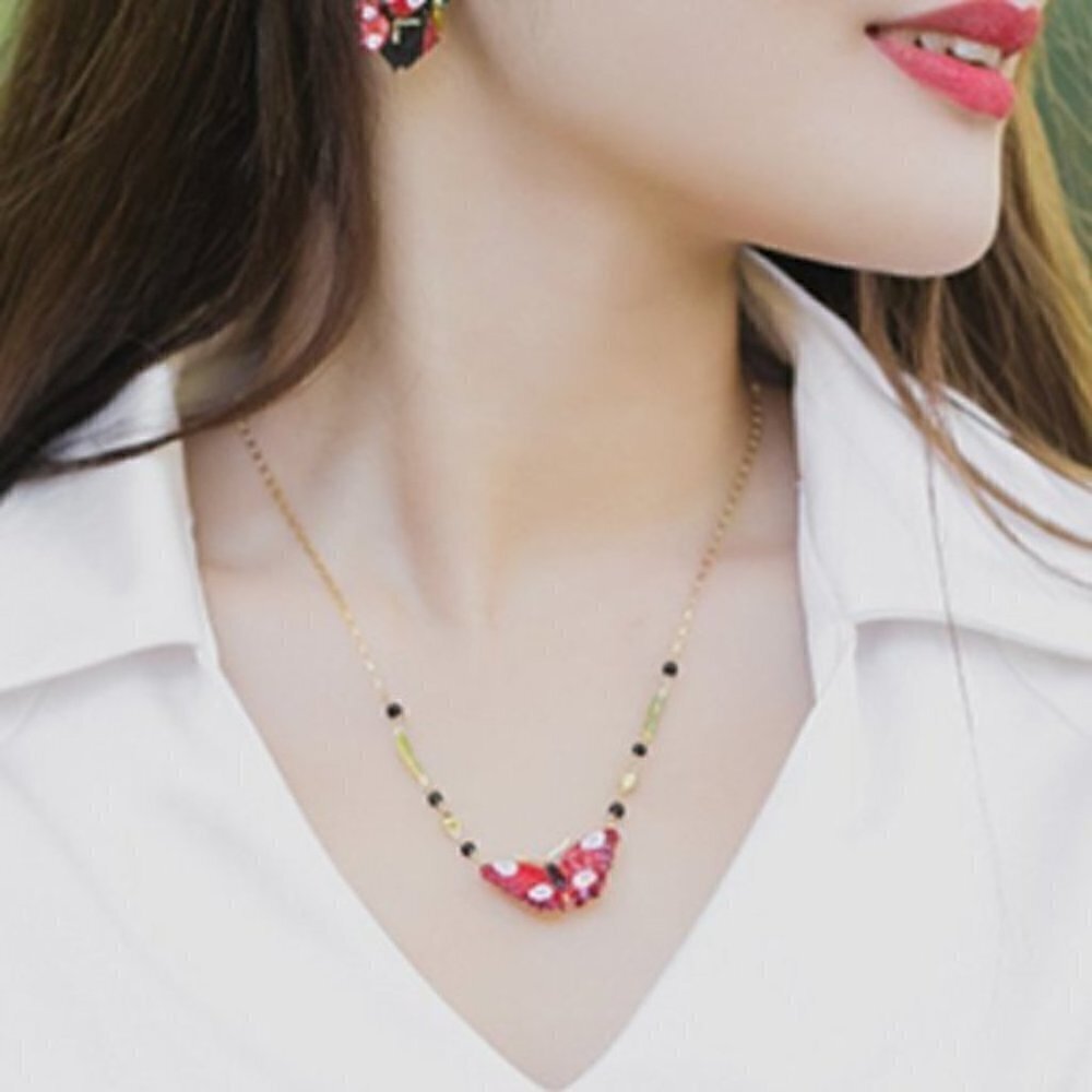 Les NEREIDES Butterfly Pendant Necklace - Picture 2 of 7